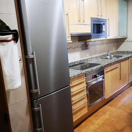 Apartamento , Wifi Y Garaje Cerca Del Centro شقة اوفيدو